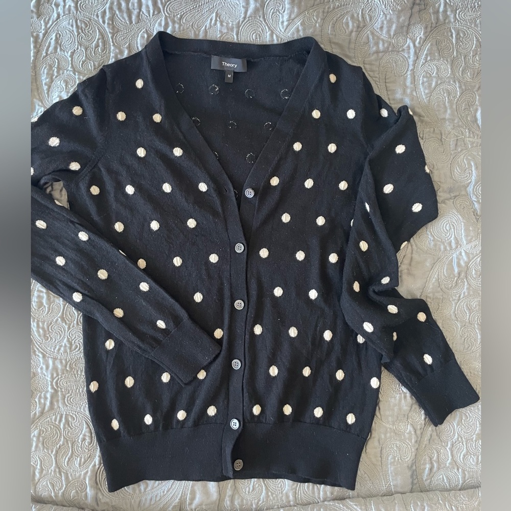 Theory sweater